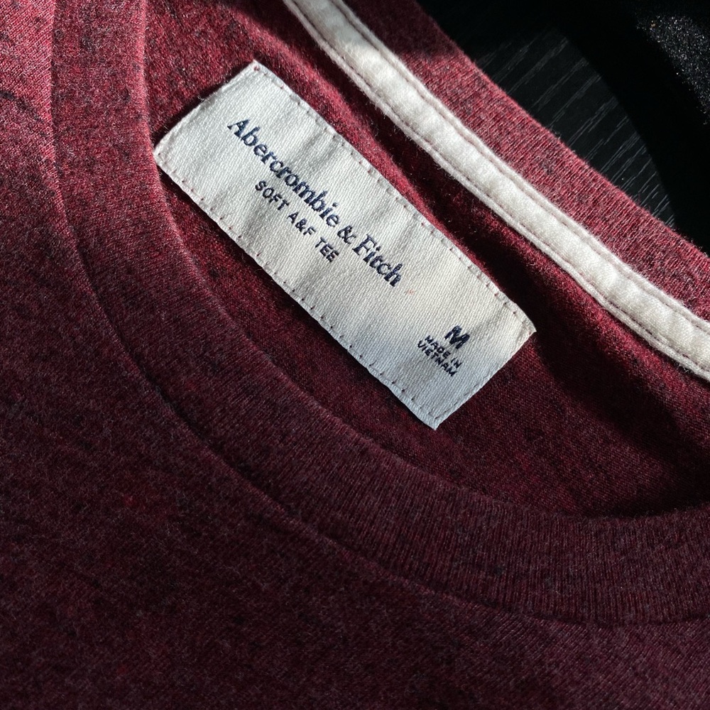 Abercrombie - Picture 2 of 2